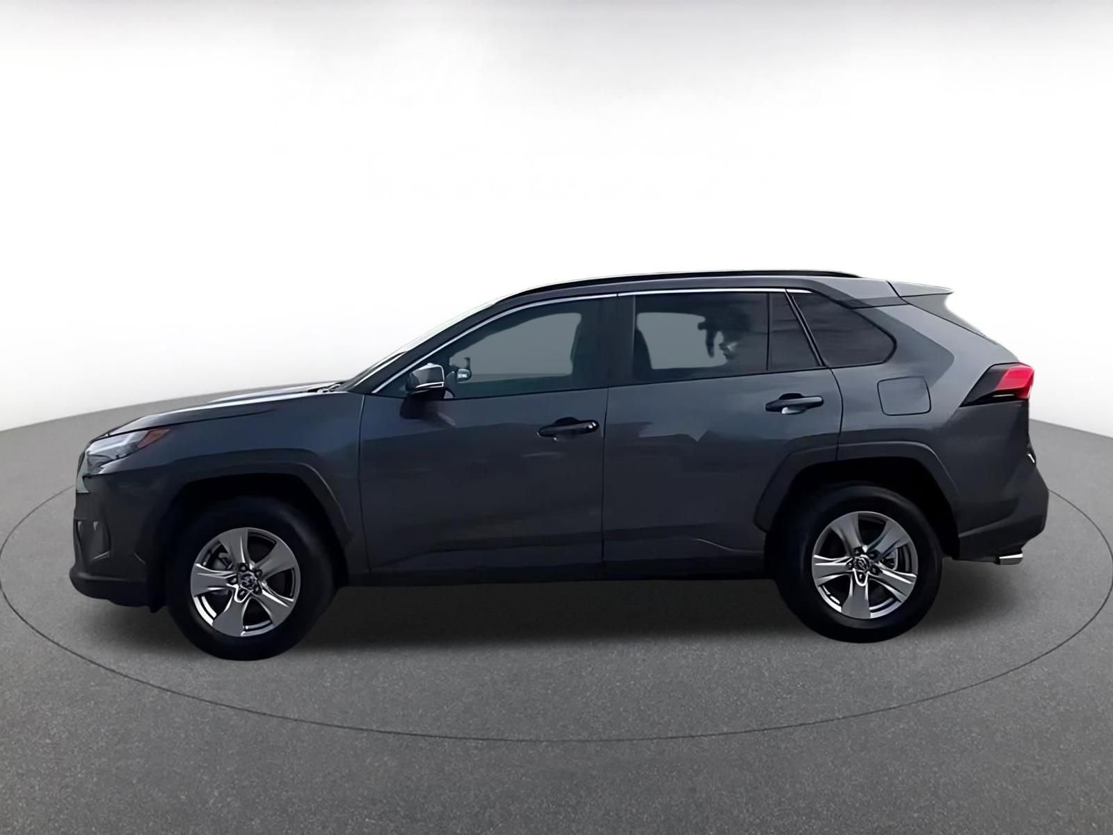 Used 2025 Toyota RAV4 XLE w/ Weather Package FWD image 10