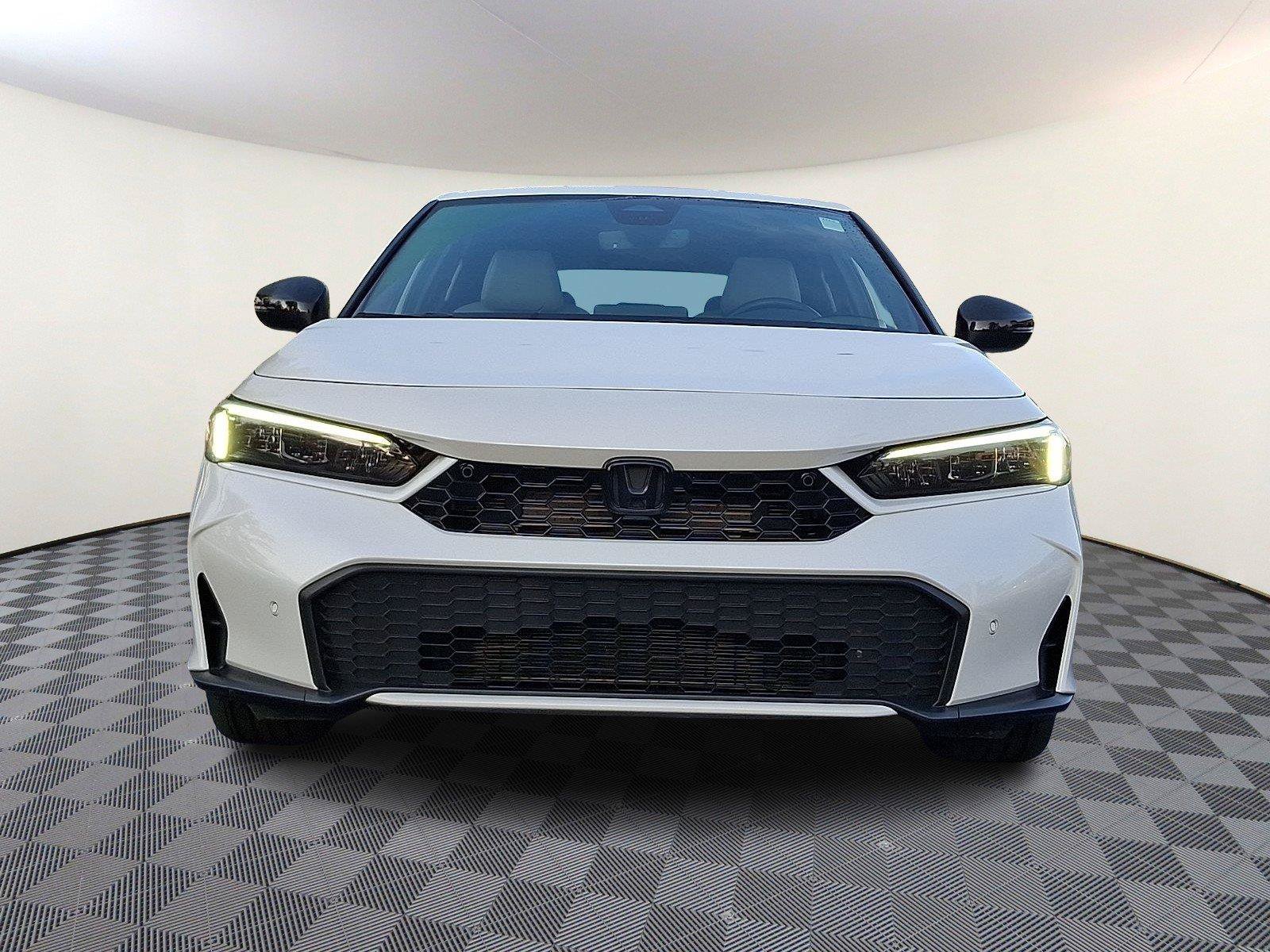 Used 2025 Honda Civic Sport Touring image 2