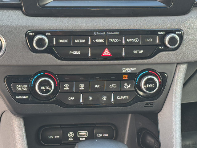Used 2019 Kia Niro EX FWD image 18