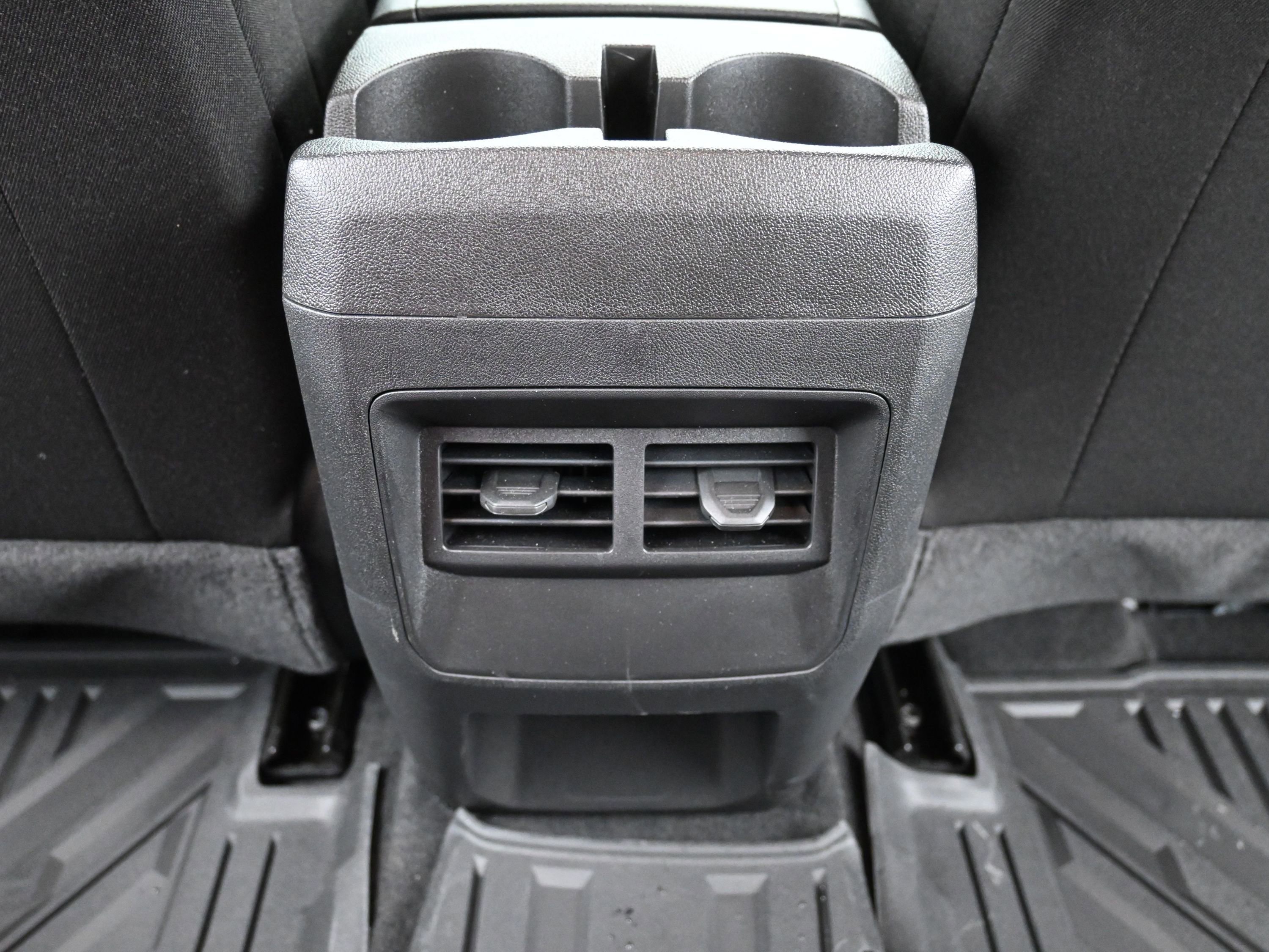 Used 2025 Chevrolet Colorado W/T image 18