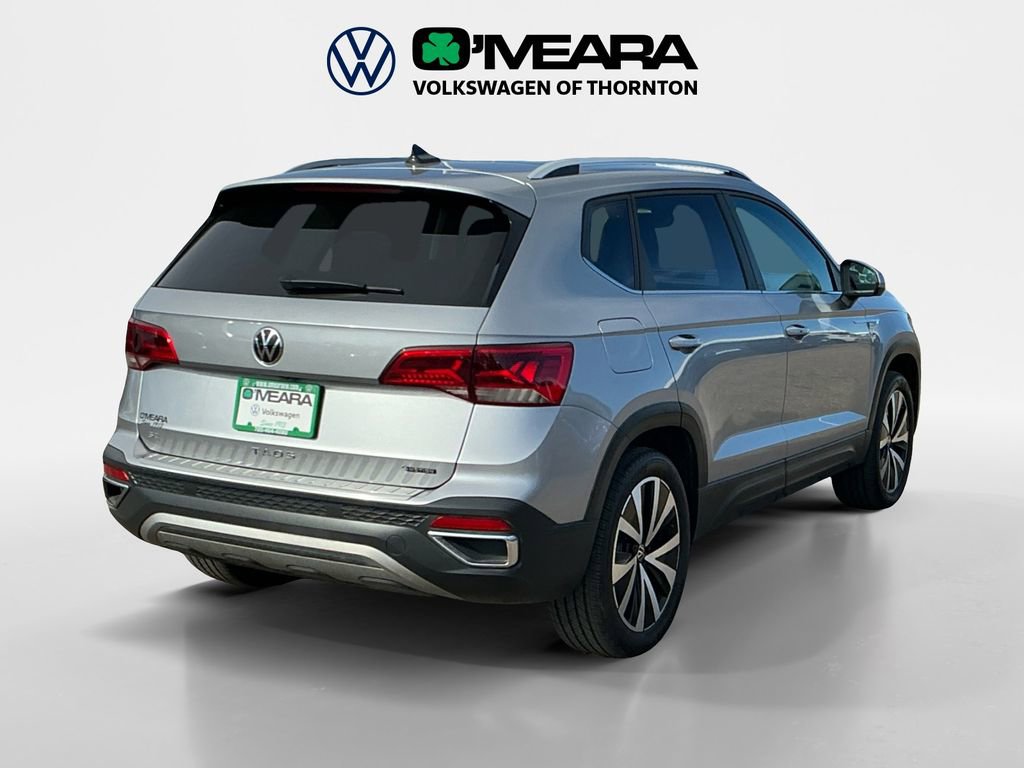 Used 2023 Volkswagen Taos SE w/ Panoramic Sunroof Package AWD/4WD image 5