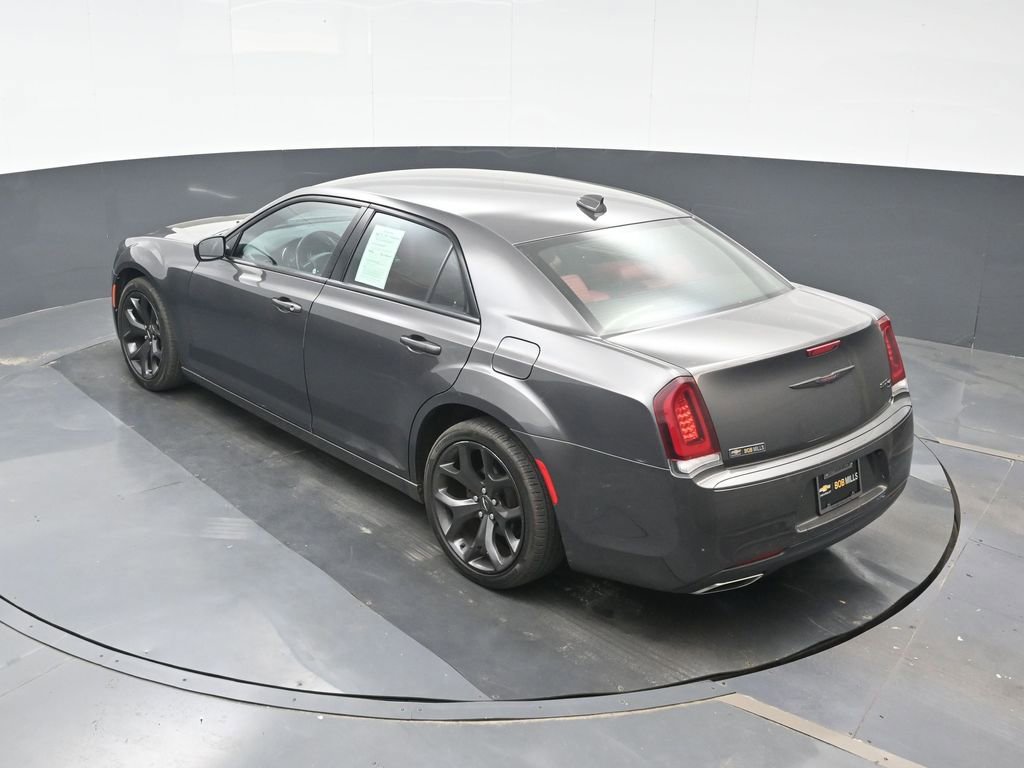 Used 2020 Chrysler 300 S w/ Red S Appearance Package image 28