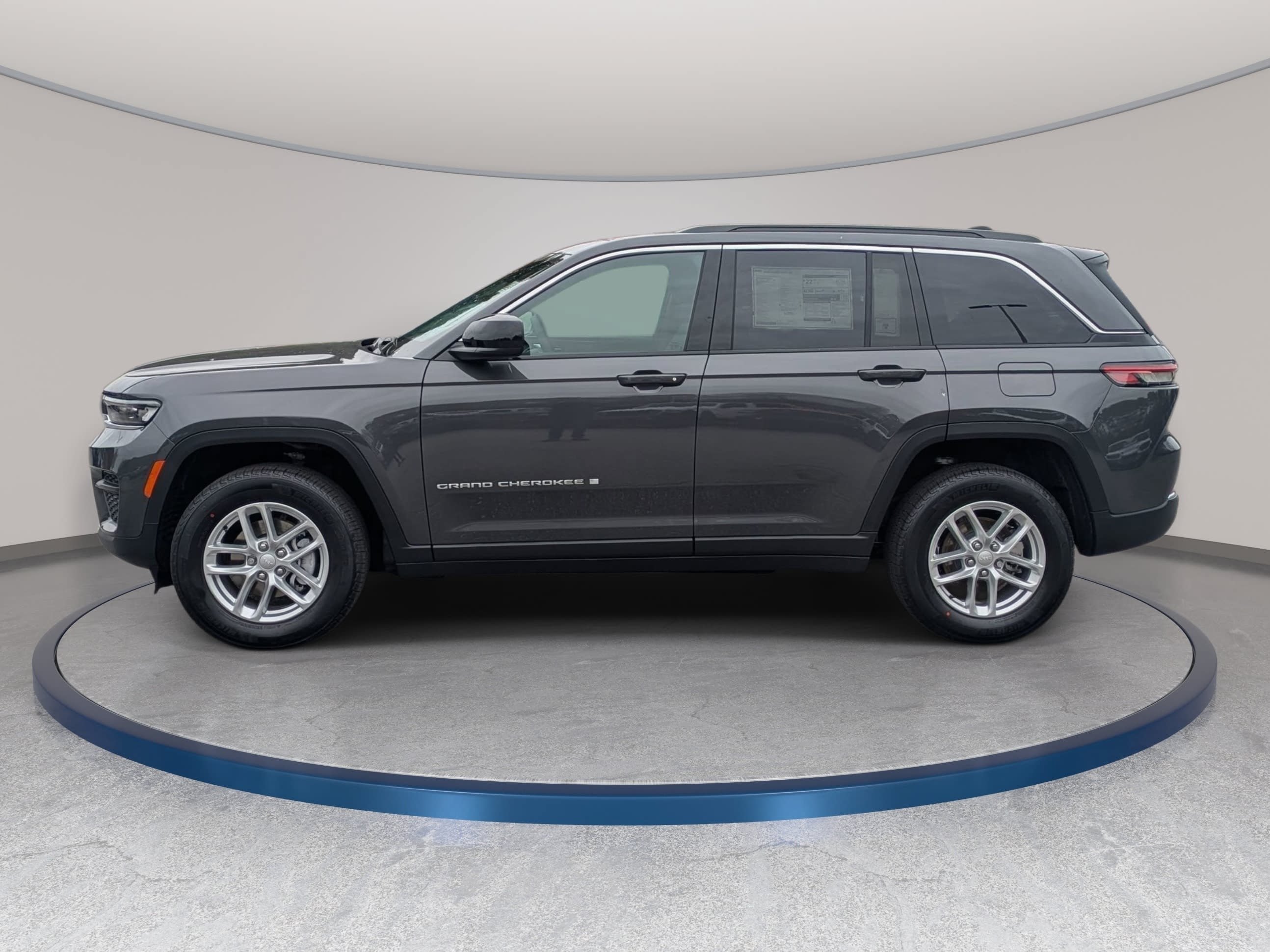 New 2026 Jeep Grand Cherokee Laredo X AWD/4WD image 8