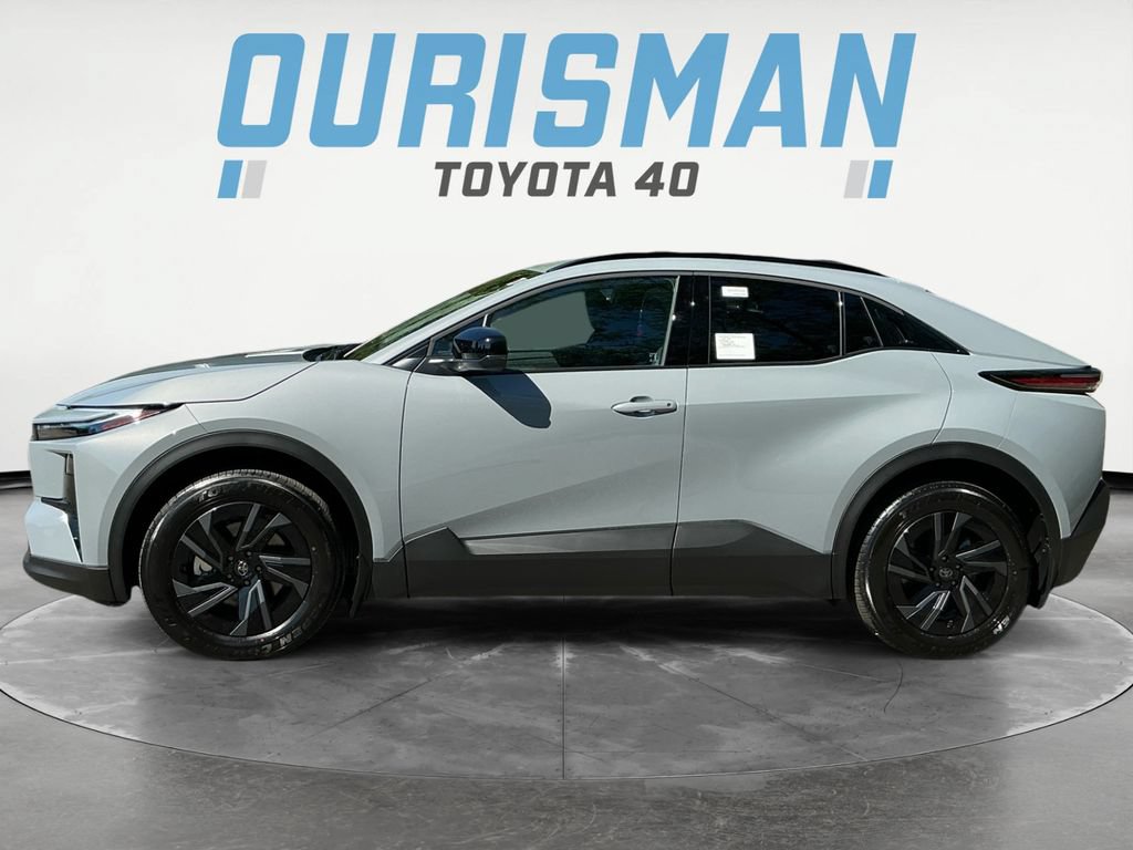 New 2026 Toyota C-HR AWD/4WD image 4