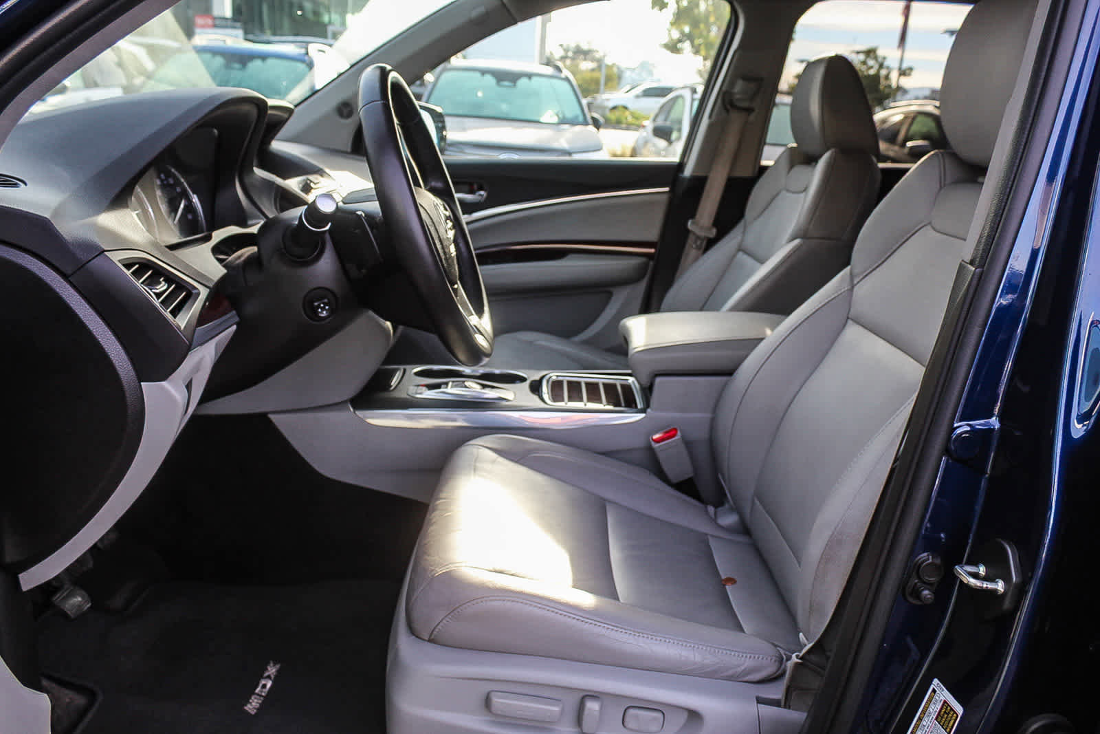 Used 2016 Acura MDX SH-AWD w/ Technology Package image 17