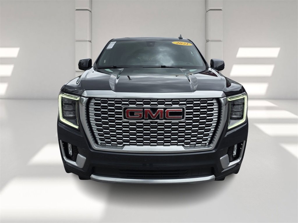 Used 2021 GMC Yukon Denali image 3