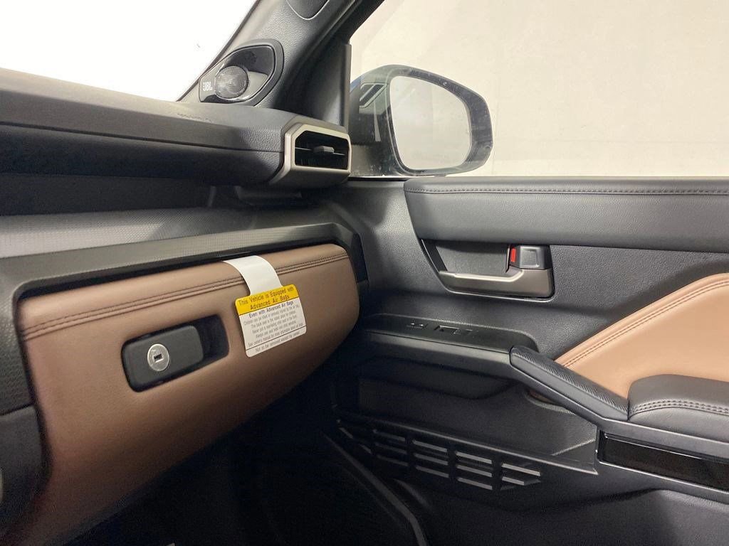 New 2025 Toyota 4Runner Limited image 29