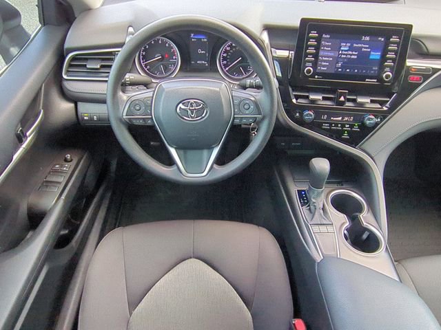 Used 2024 Toyota Camry LE image 11
