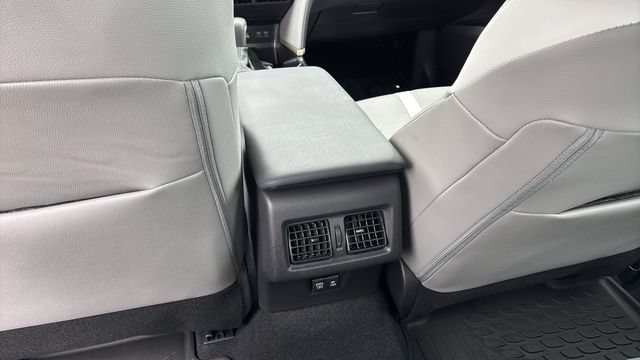 Used 2026 Toyota Camry SE w/ Multimedia Upgrade Package FWD image 20