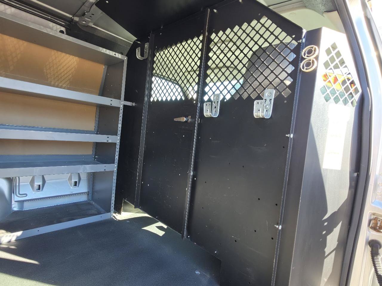 Used 2012 Ford E-250 and Econoline 250 w/ PWR Group RWD image 18