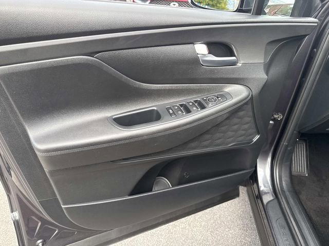 Used 2023 Hyundai Santa Fe SEL w/ Cargo Package image 18