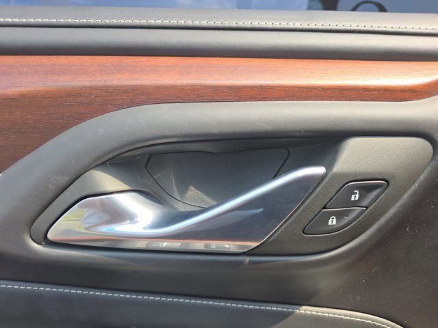 Used 2023 GMC Yukon Denali Ultimate image 24