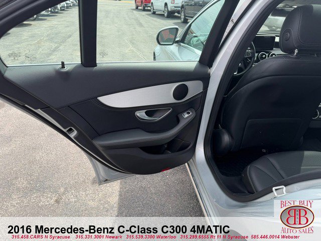 Used 2016 Mercedes-Benz C 300 4MATIC Sedan image 11
