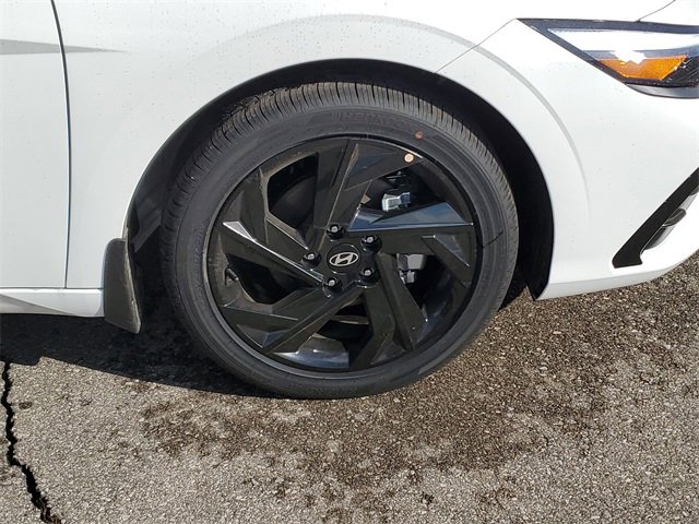 New 2026 Hyundai Elantra SEL Sport image 6