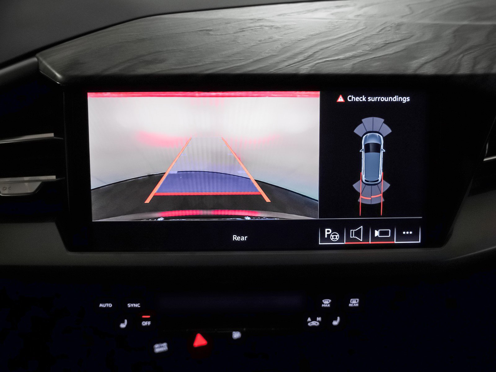 Used 2024 Audi Q4 e-tron Prestige w/ Black Optic Package image 21