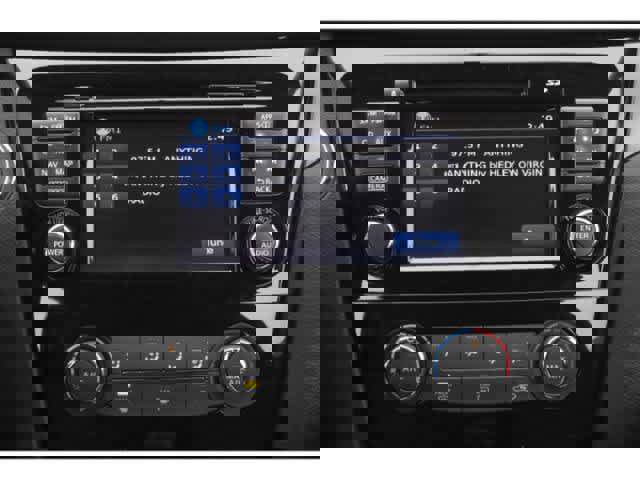 Used 2015 Nissan Rogue S image 13