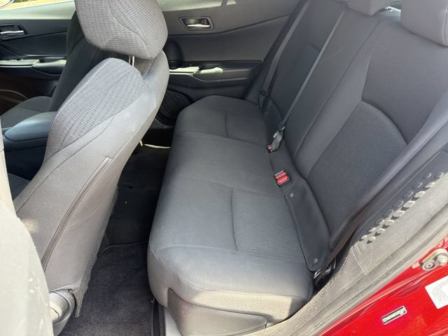 Used 2018 Toyota C-HR XLE FWD image 14