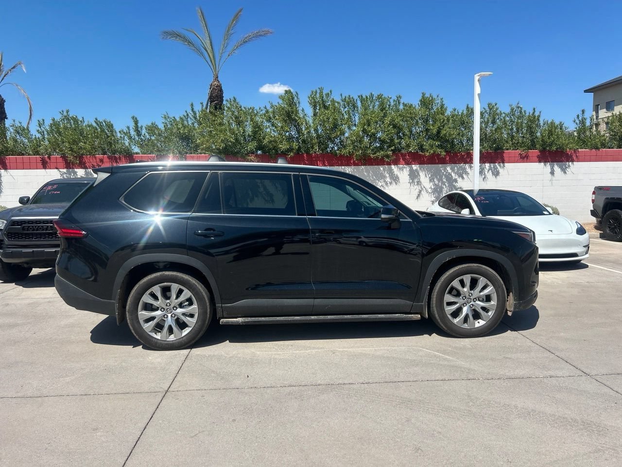Used 2026 Toyota Grand Highlander AWD Hybrid image 3