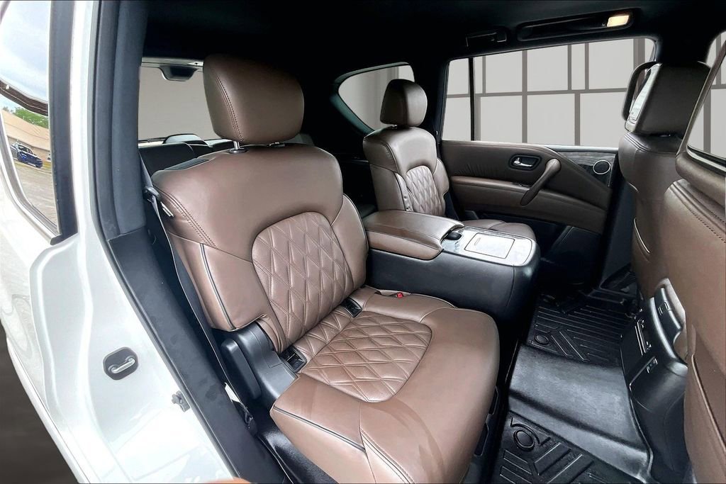 Used 2023 Nissan Armada Platinum w/ Captain's Chairs Package RWD image 24