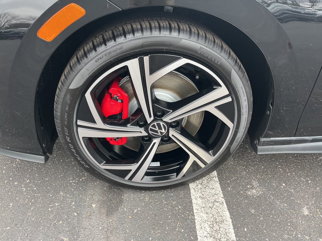 New 2026 Volkswagen GTI SE image 7