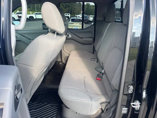 Used 2021 Nissan Frontier SV w/ SV Utility Package RWD image 11