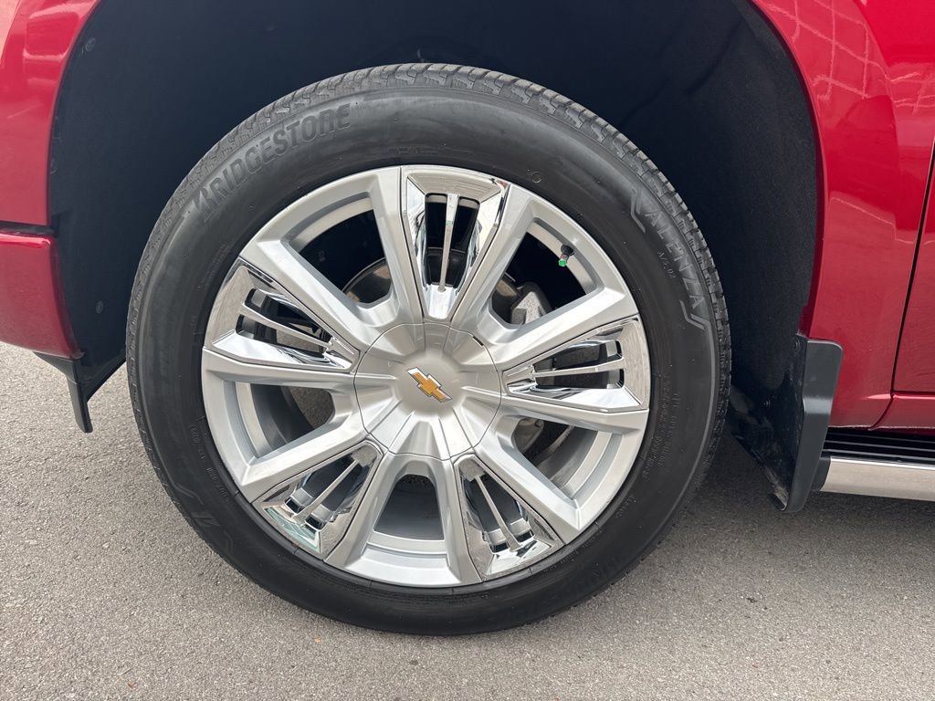 Used 2023 Chevrolet Silverado 1500 High Country w/ High Country Premium Package image 29