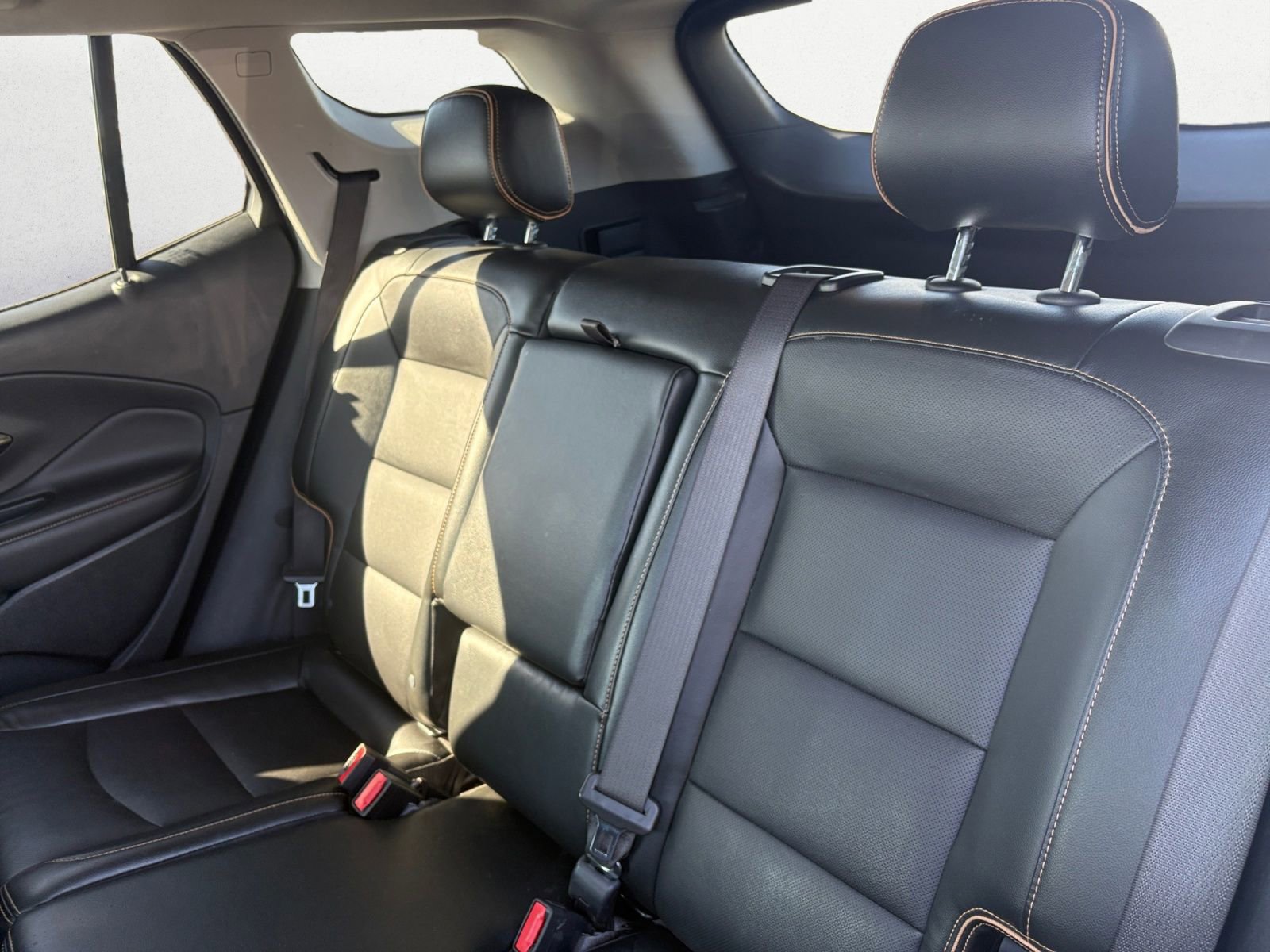 Used 2022 GMC Terrain AT4 w/ Tech Package AWD/4WD image 17