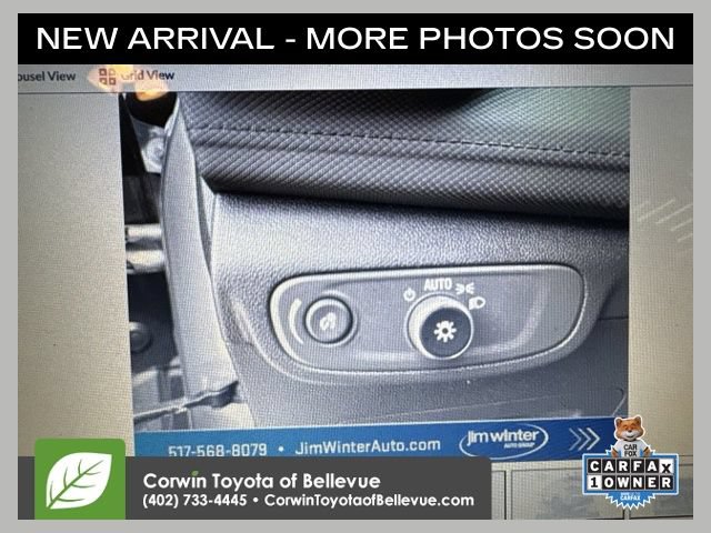 Used 2025 Chevrolet TrailBlazer LT AWD/4WD image 1