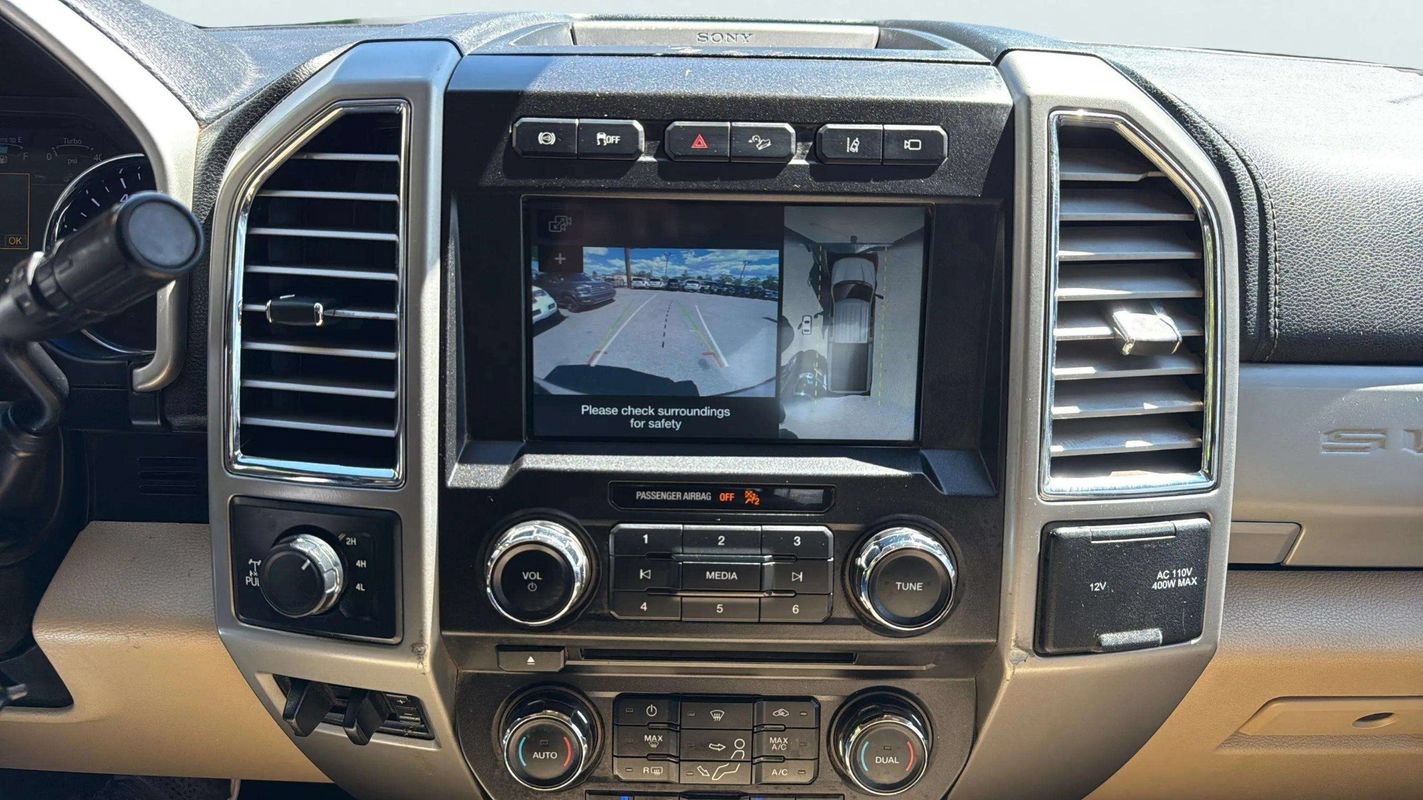 Used 2017 Ford F350 Lariat w/ Tow Technology Bundle AWD/4WD image 13