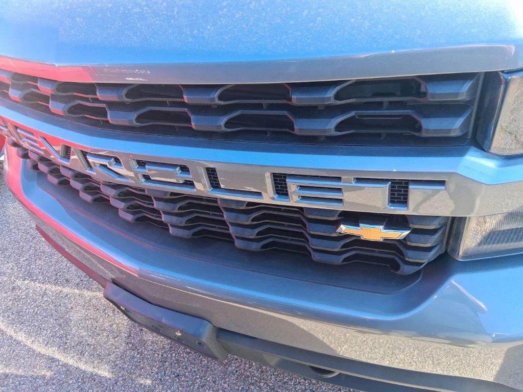 Used 2020 Chevrolet Silverado 1500 Custom w/ Custom Value Package AWD/4WD image 15