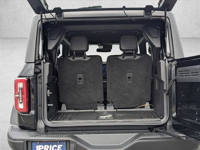 Used 2022 Ford Bronco Badlands AWD/4WD image 6