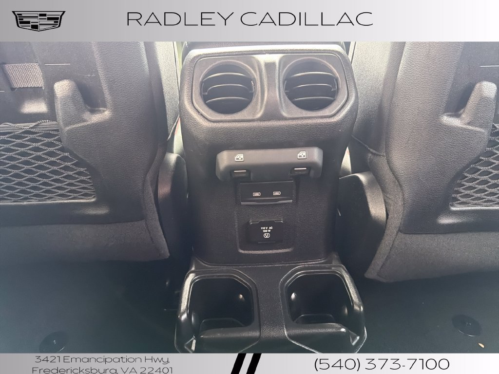 Used 2021 Jeep Wrangler Unlimited Rubicon w/ Cold Weather Group AWD/4WD image 13