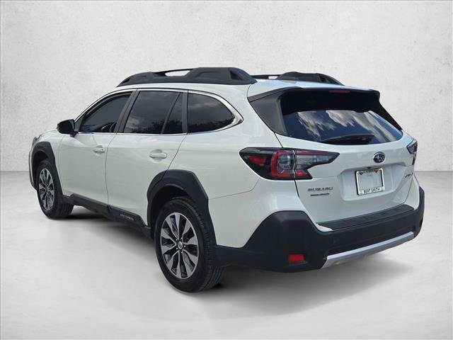 Used 2023 Subaru Outback Limited AWD/4WD image 9