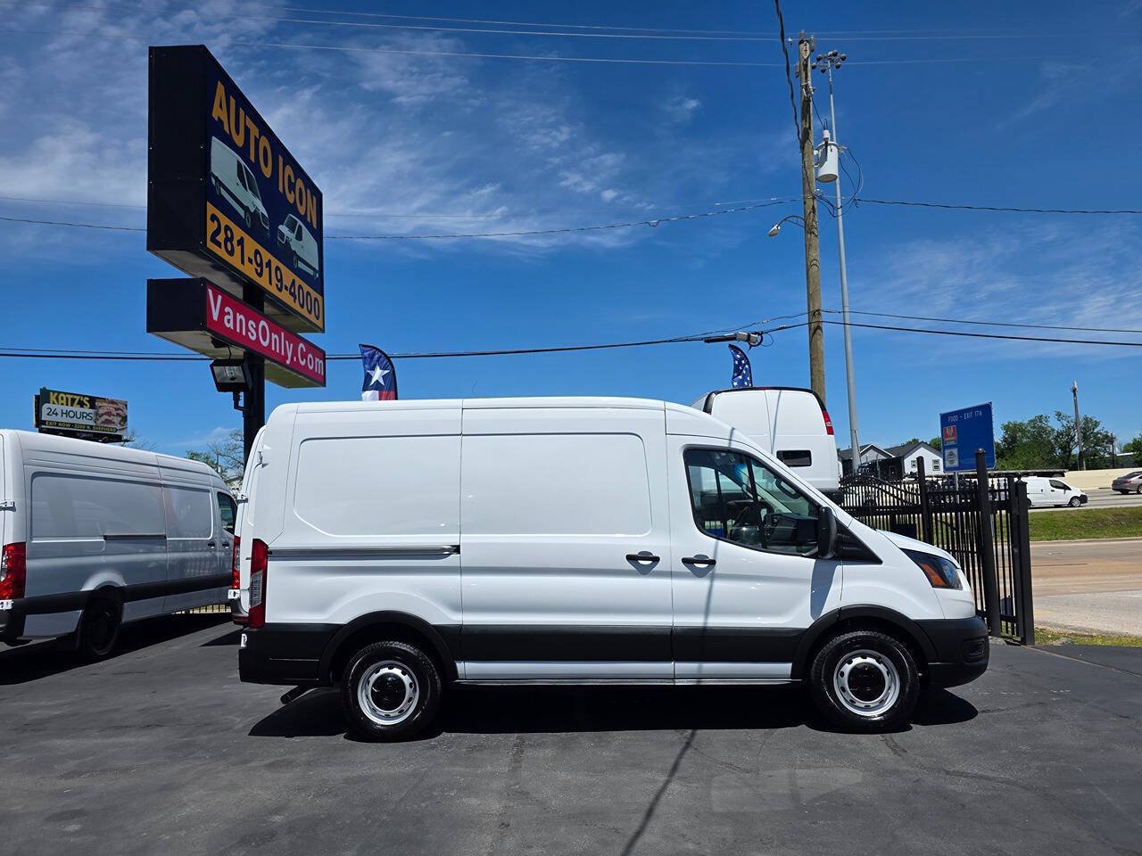 Used 2023 Ford Transit 150 Medium Roof w/ Load Area Protection Package RWD image 5