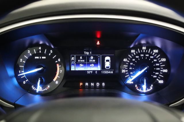 Used 2015 Ford Fusion SE image 20