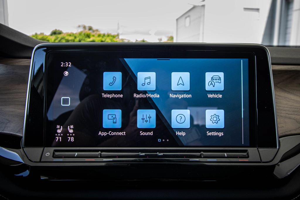 Certified 2026 Volkswagen Atlas SE w/ Panoramic Sunroof Package FWD image 39
