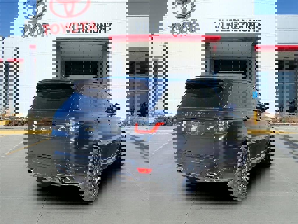 Used 2022 Land Rover Range Rover Sport HSE Silver Edition image 5