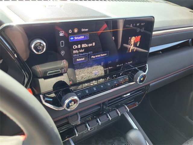 Used 2024 Chevrolet Colorado Z71 w/ Z71 Convenience Package 2 image 21