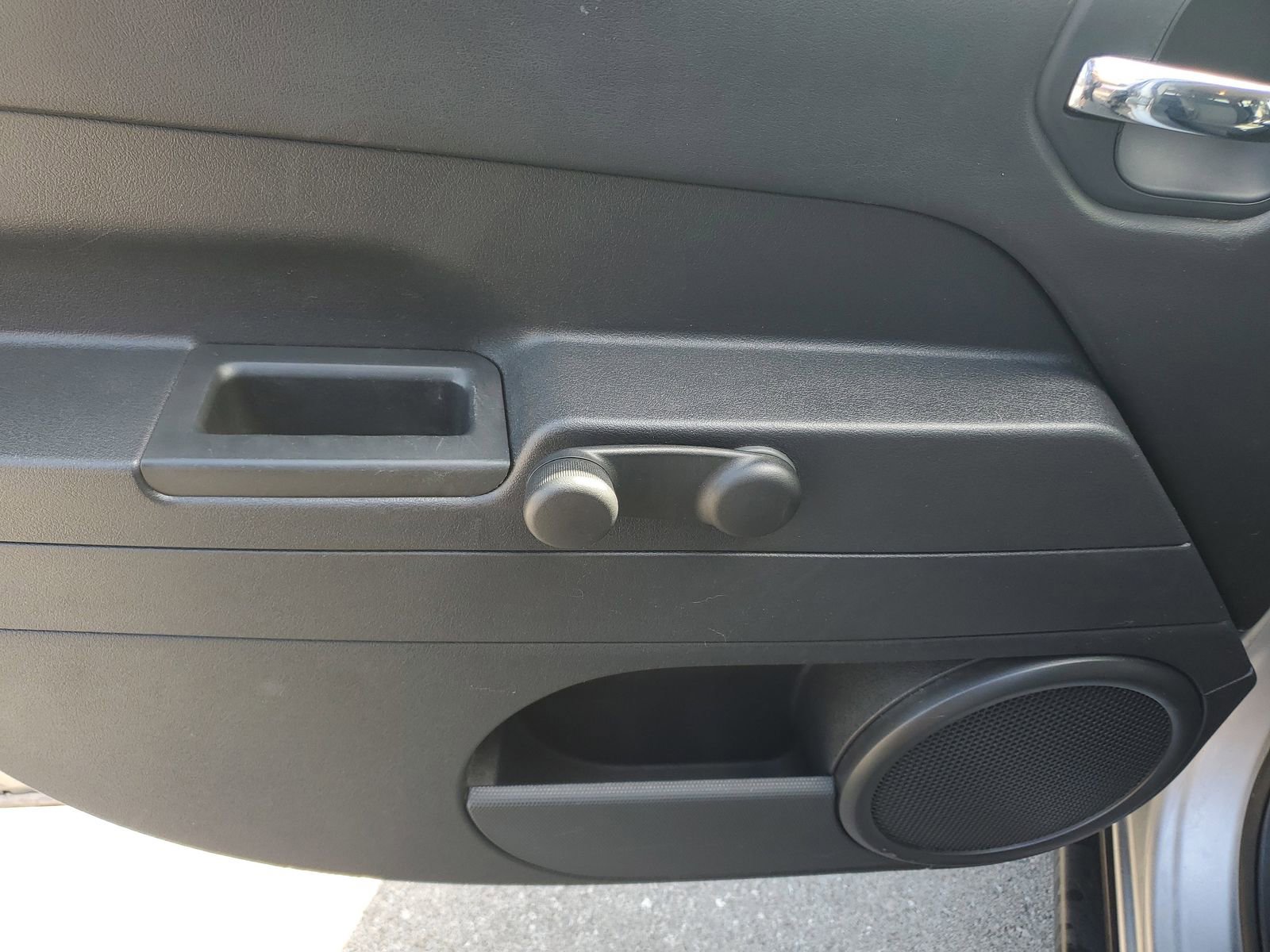 Used 2014 Jeep Patriot Sport FWD image 17