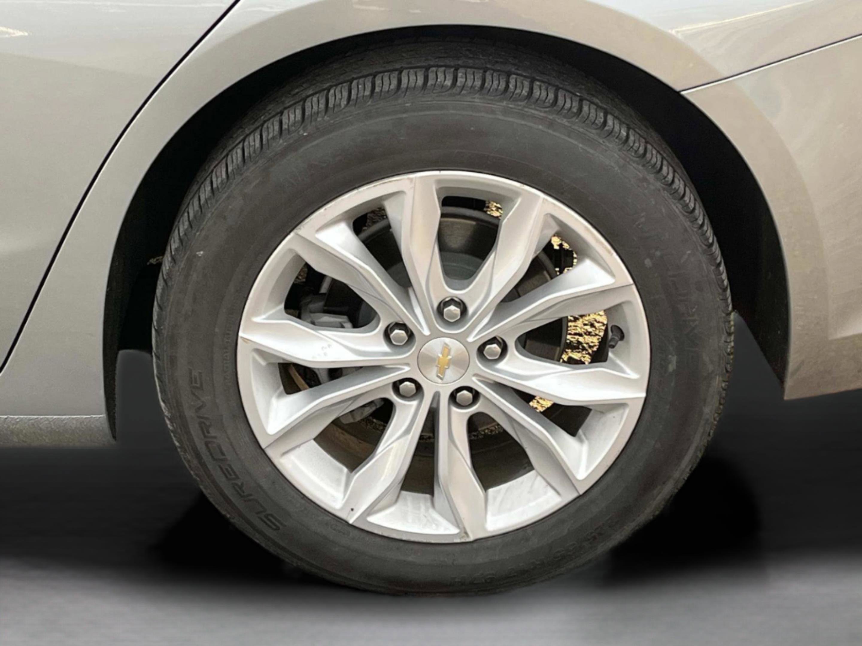 Used 2024 Chevrolet Malibu LT image 11