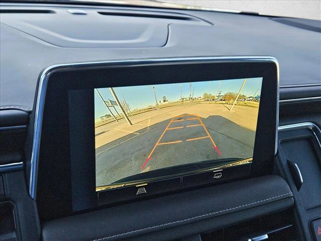 Used 2023 Chevrolet Suburban LT image 13