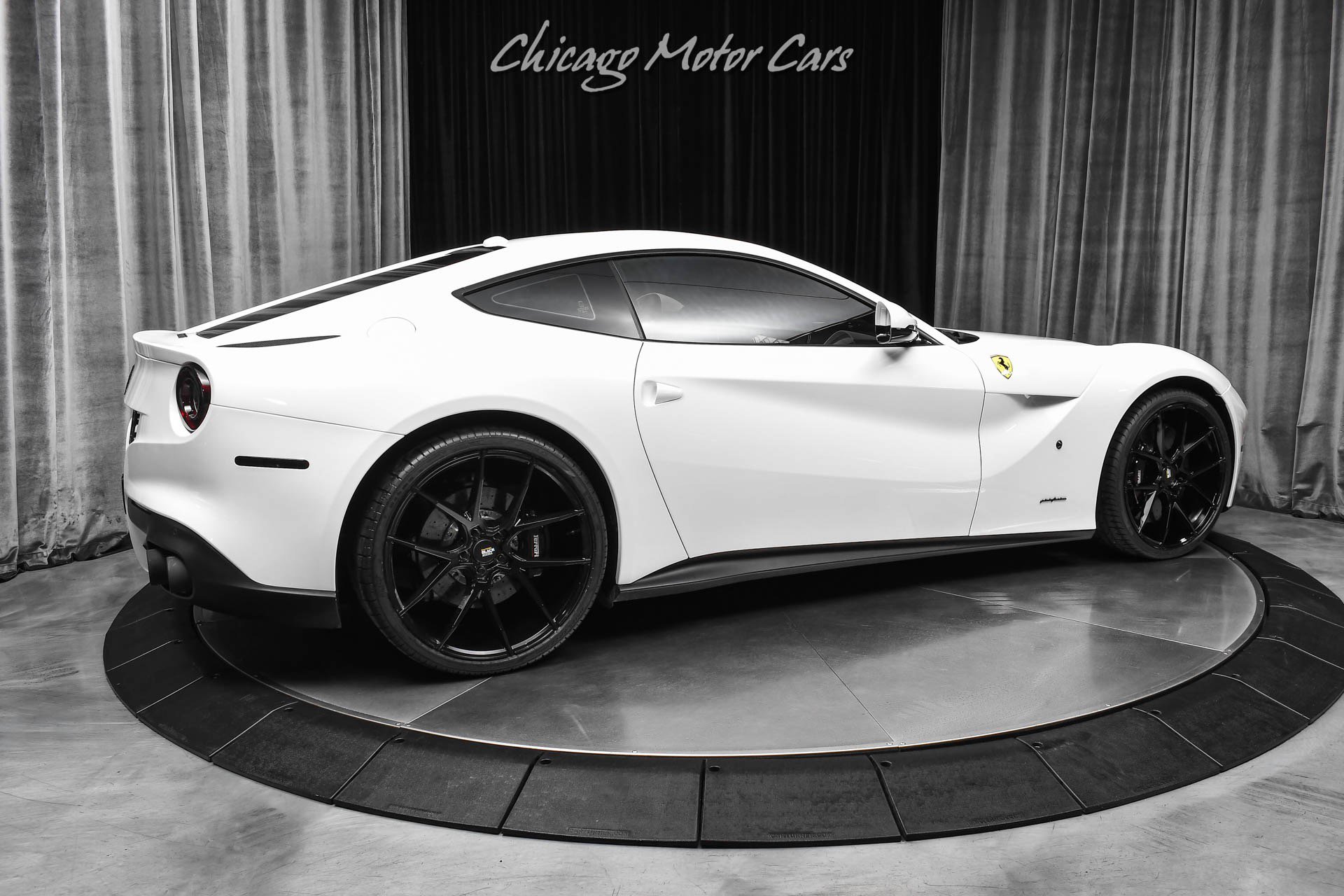 Used 2014 Ferrari F12 Berlinetta RWD image 7