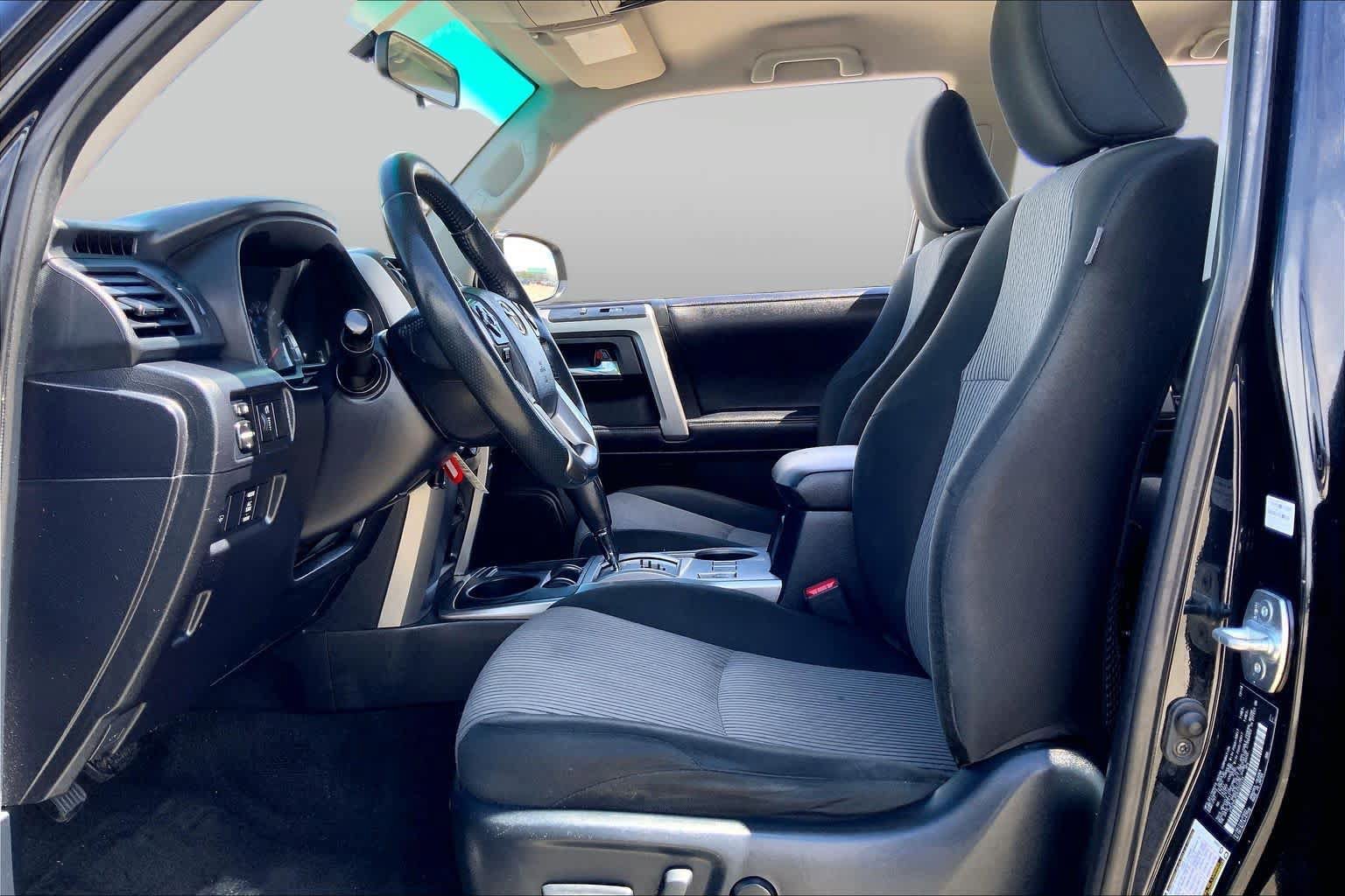 Used 2019 Toyota 4Runner SR5 RWD image 8