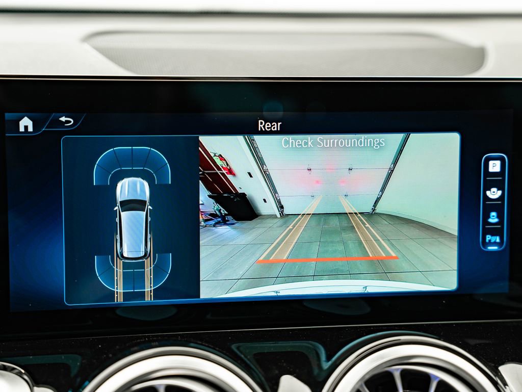 Certified 2024 Mercedes-Benz GLB 250 4MATIC image 33