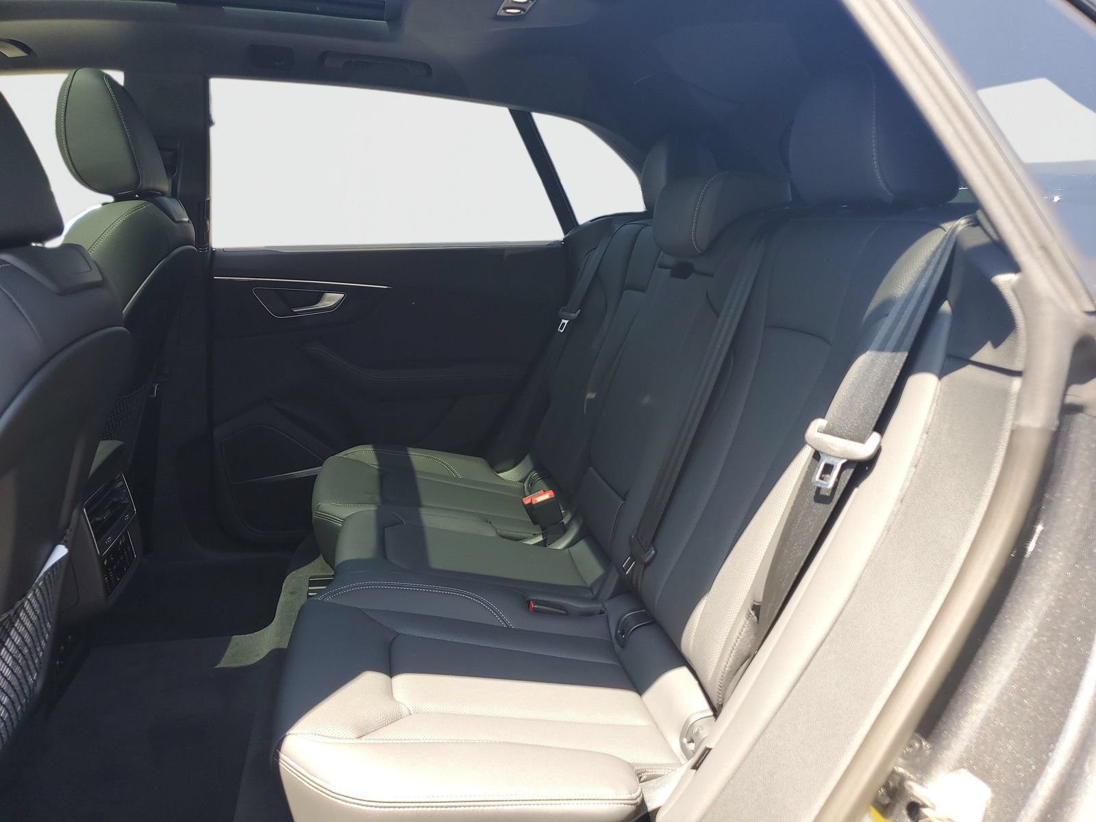 New 2026 Audi Q8 Premium Plus AWD/4WD image 13