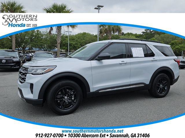 Used 2025 Ford Explorer Active