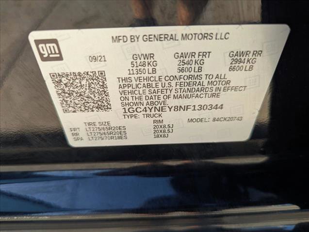 Used 2022 Chevrolet Silverado 2500 LT w/ Midnight Edition image 21