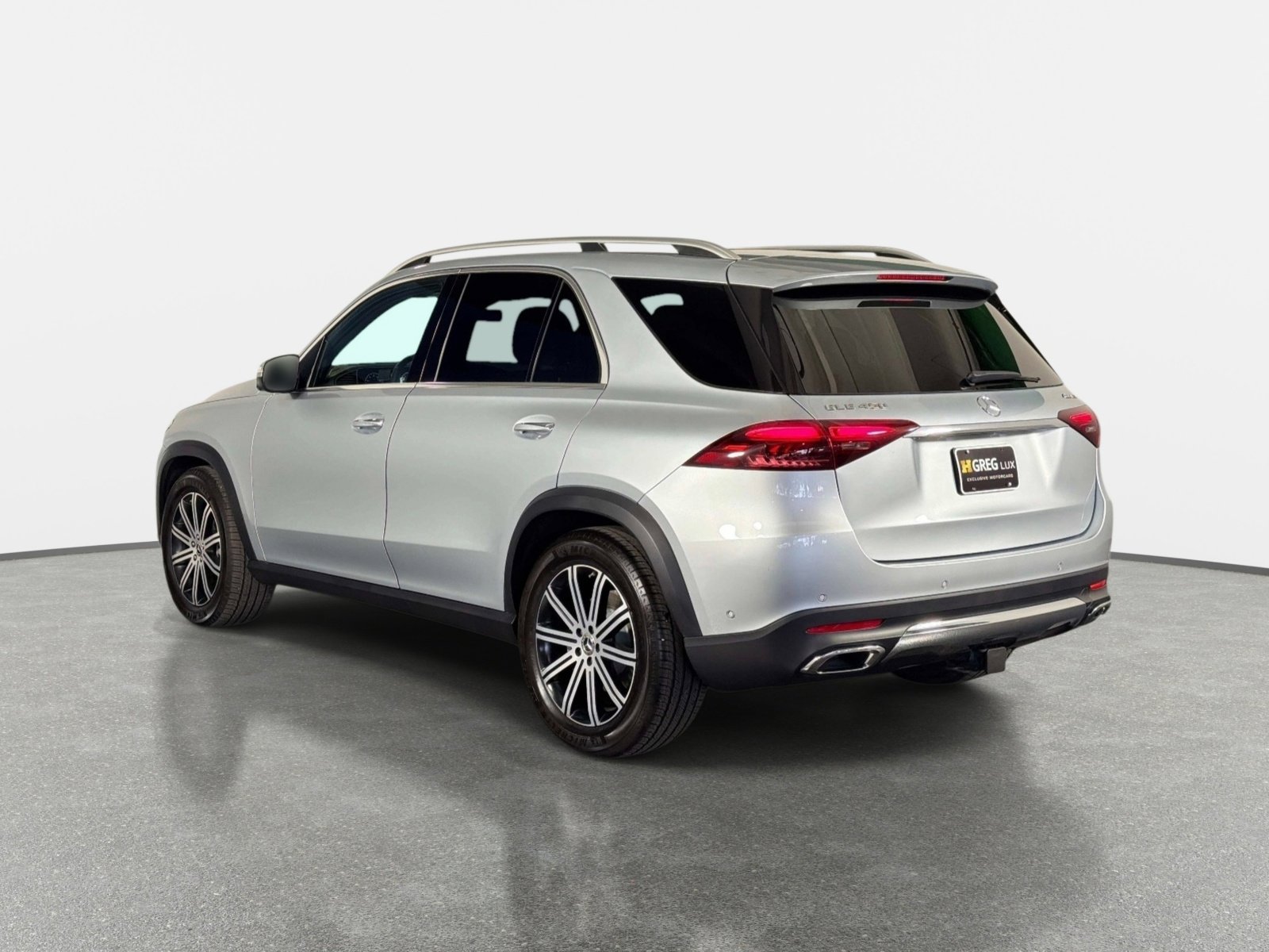 Used 2025 Mercedes-Benz GLE 450 4MATIC w/ Winter Package image 5