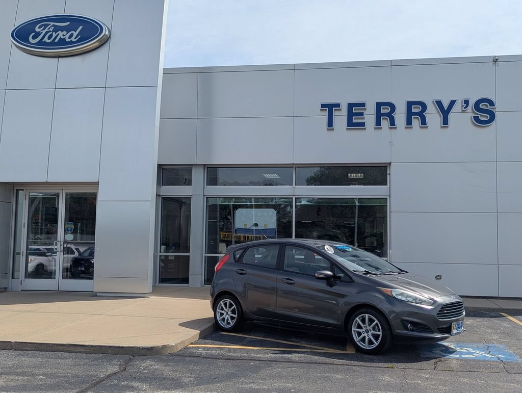 Used 2016 Ford Fiesta SE w/ Equipment Group 201A