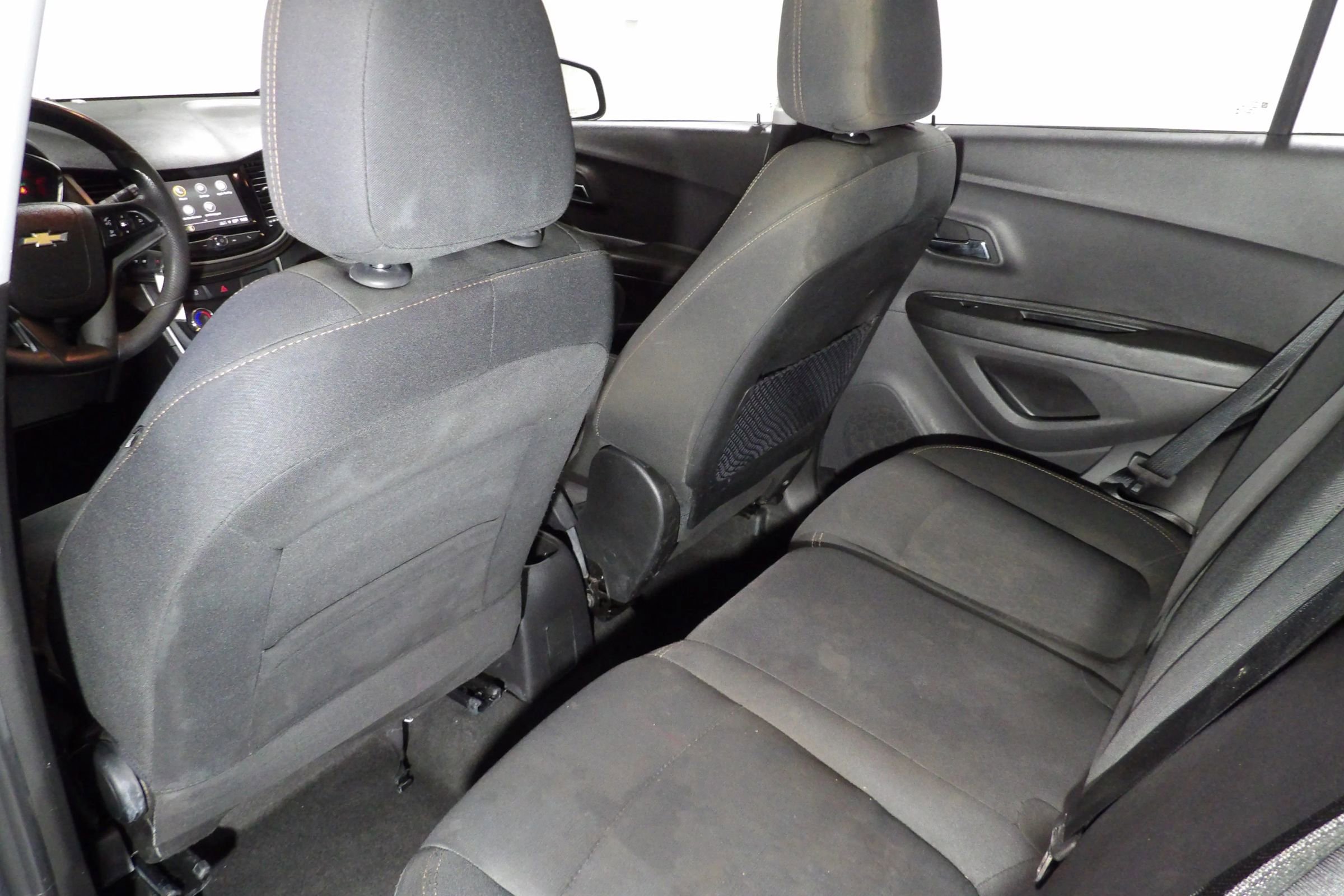 Used 2019 Chevrolet Trax LS FWD image 10